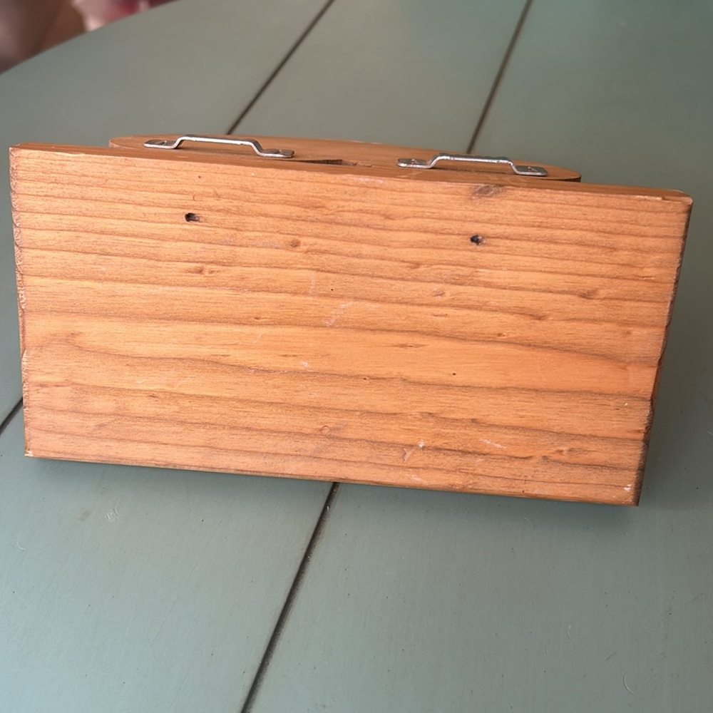 Vintage Wooden Heart Shelf - Handmade - Picture 2 of 10
